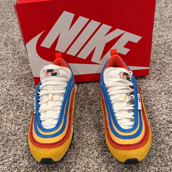 Nike Other - Nike Air Max 97 se